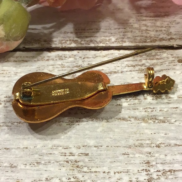 Vintage Western Germany Violin Brooch - Picture 15 of 16